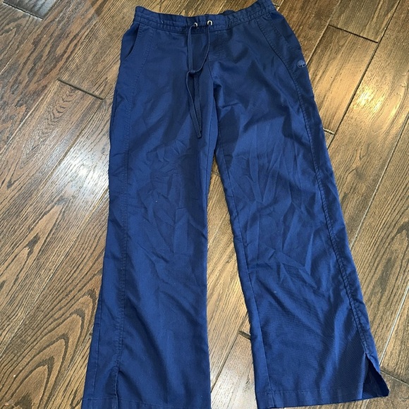 Healing Hands Navy Scrub bottoms size small petite - Picture 4 of 5